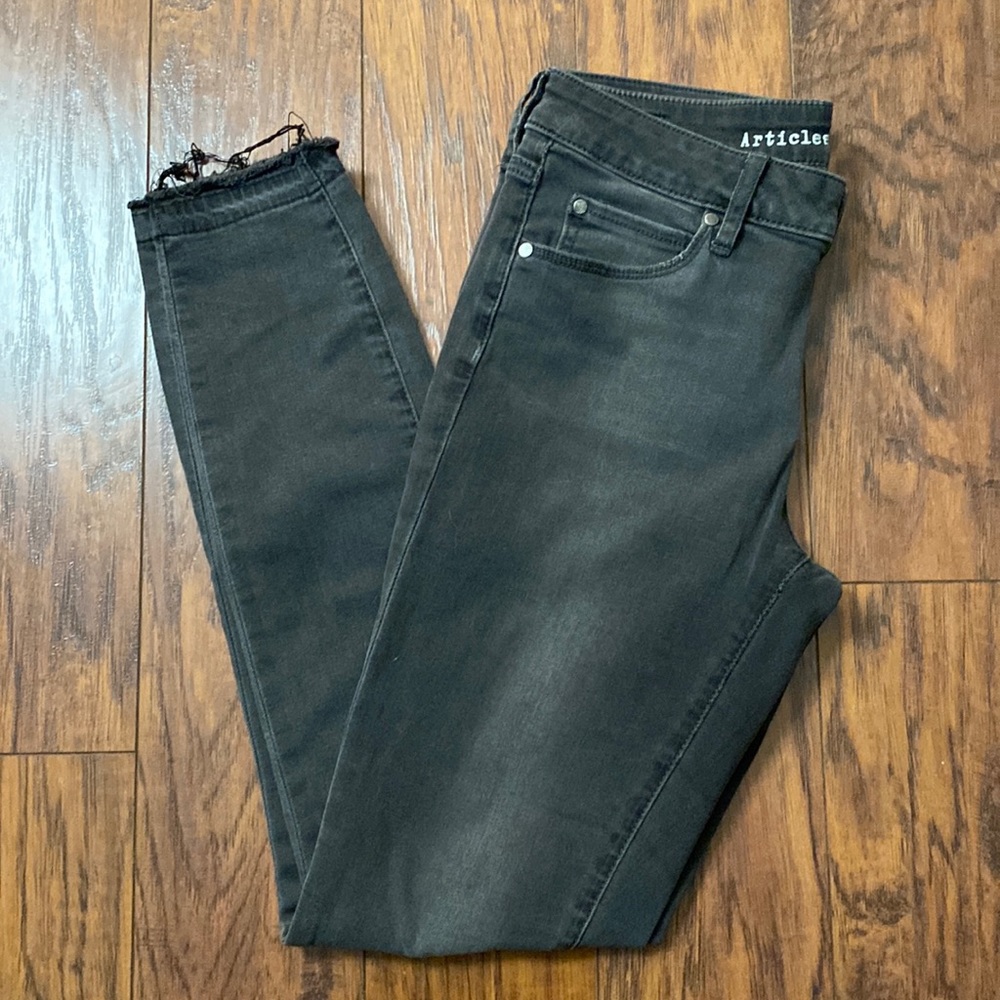 Articles of Society grey raw edge hem jeans — size 27